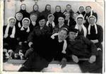 1948 г.  Девушки из Новосел  и их кавалеры